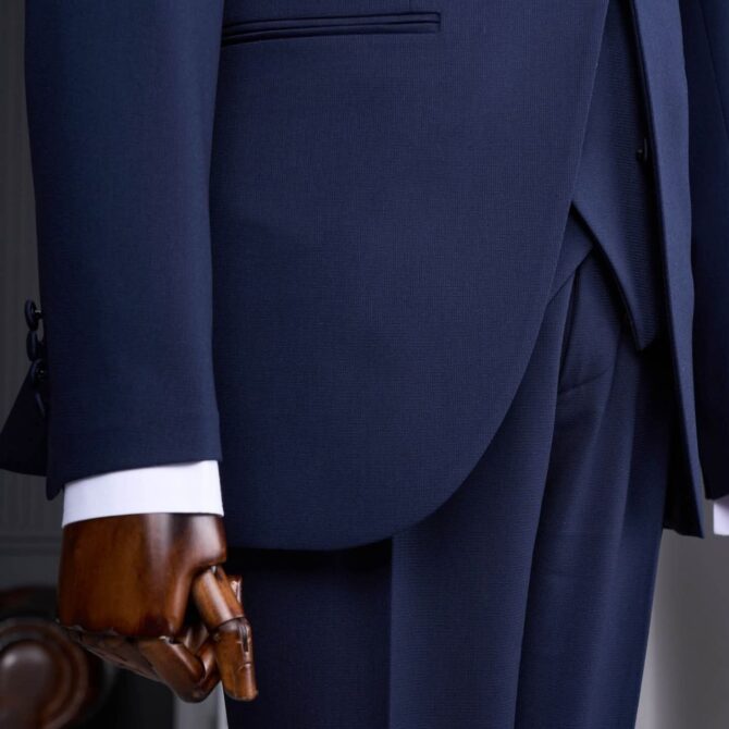 Men’s Navy Blue 3-Piece Tuxedo with Satin Shawl Lapel & Chain Pin – Luxury Formal Suit | Berlinaf