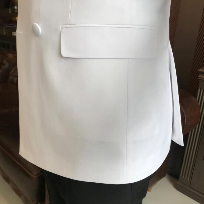Elegant White Double-Breasted Tuxedo for Men – Premium German Quality | Berlinaf