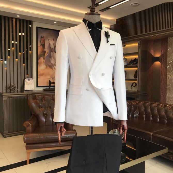 Elegant White Double-Breasted Tuxedo for Men – Premium German Quality | Berlinaf