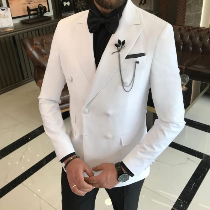 Elegant White Double-Breasted Tuxedo for Men – Premium German Quality | Berlinaf
