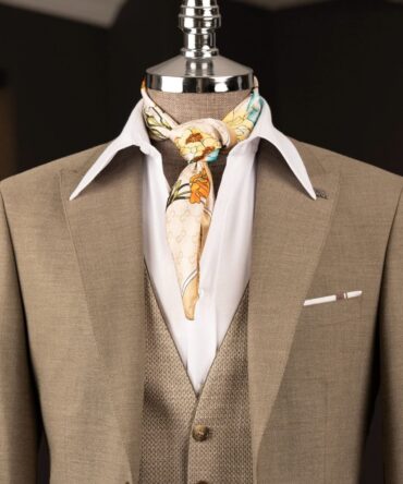Classic Beige 3-Piece Suit for Men – Elegant Slim Fit Formal Outfit with Vest | Berlinaf