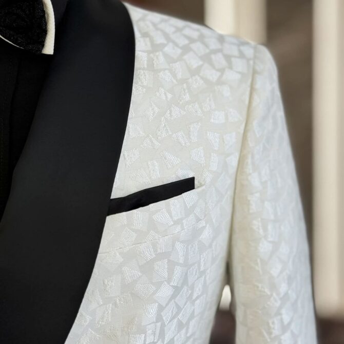 White Textured Tuxedo with Black Satin Shawl Lapel – Berlinaf Double-Breasted Men’s Formal Suit for Weddings & Luxury Events