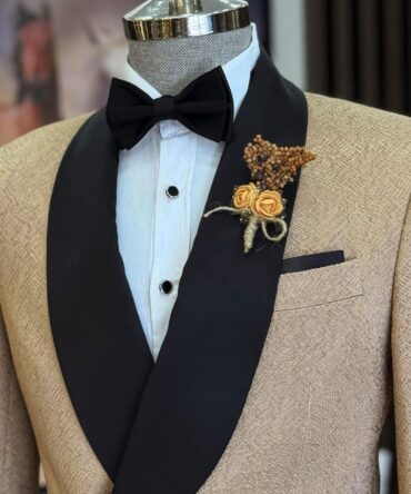 Beige Textured Tuxedo with Black Shawl Lapel – Elegant Wedding & Event Suit for Men | Berlinaf