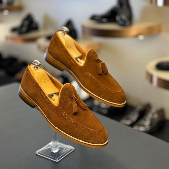 Men’s Beige Suede Tassel Loafers – Premium Slip-On Dress Shoes for Formal, Business & Smart-Casual Wear | berlinaf.com